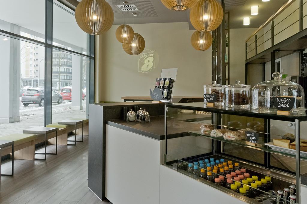 Hotel Super 8 By Wyndham West Munich