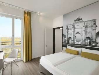Super 8 By Wyndham West 3* Munich