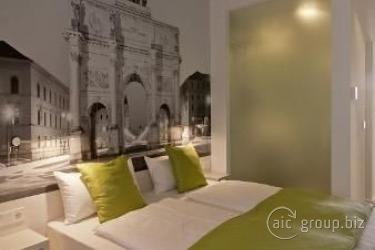 Hotel Super 8 By Wyndham West Munich